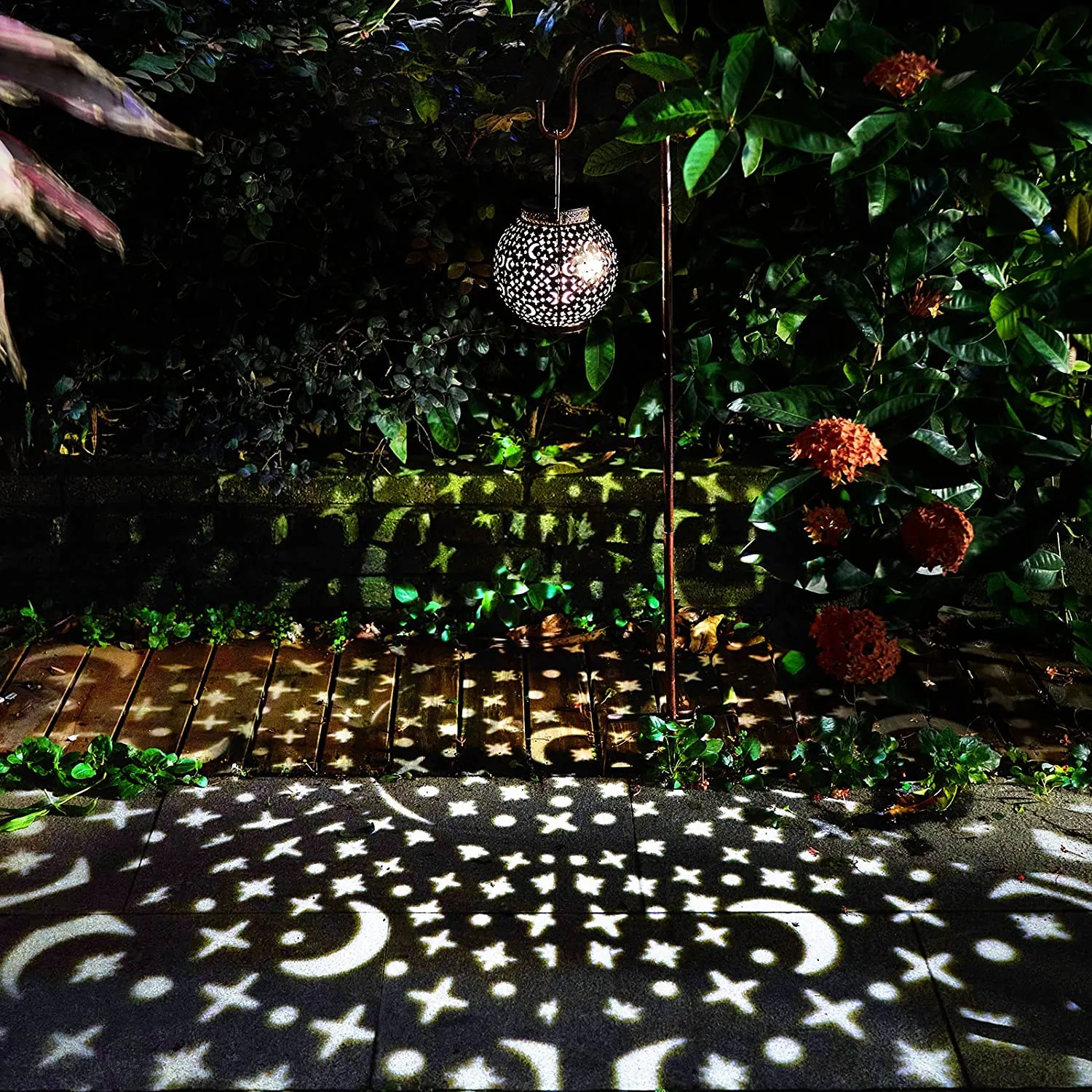 2 Pack Metal Moon Star Sun Solar Outdoor Lamps