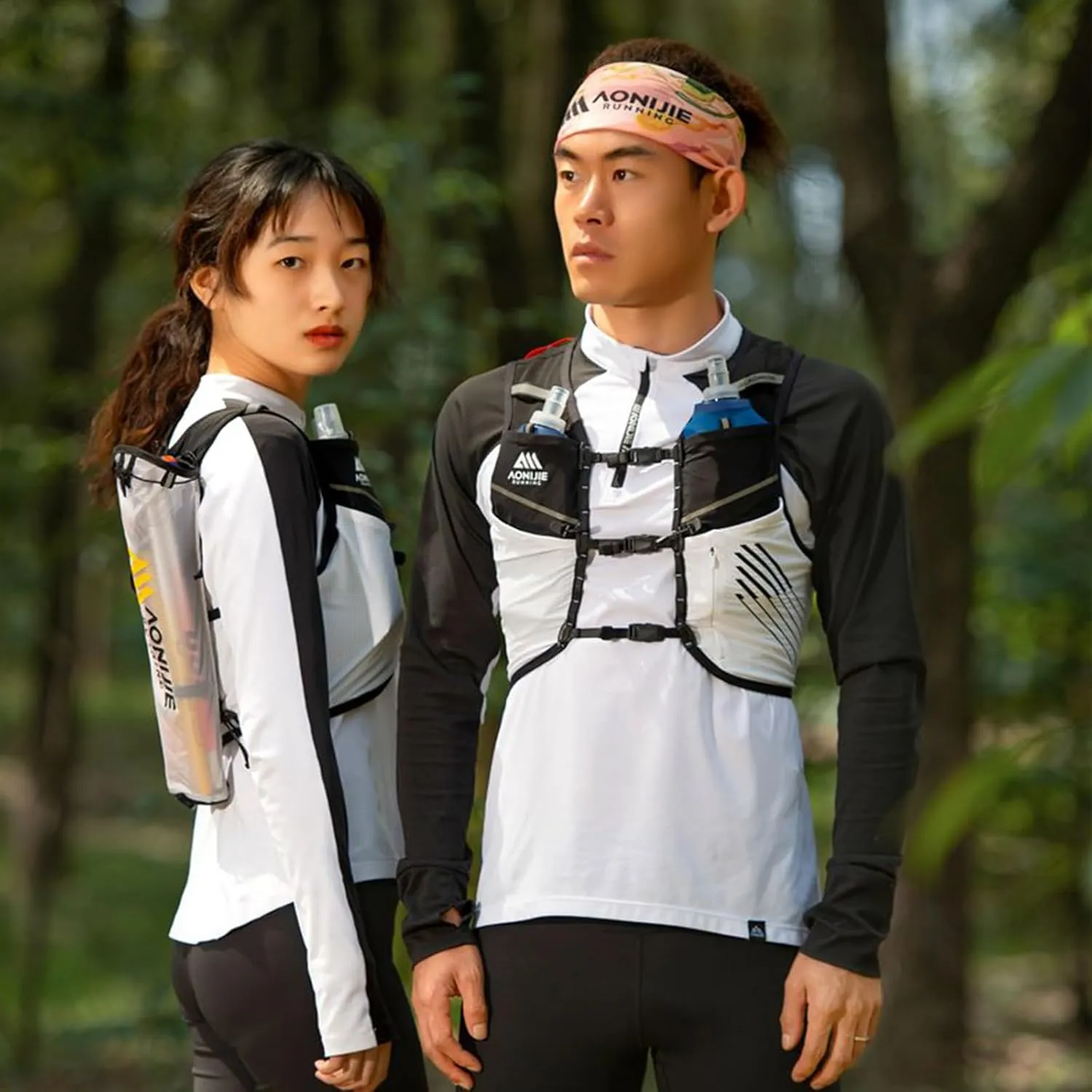 AONIJIE Running Vest Backpack 5L with External Trekking Poles Storage Bag Lightweight Pack for Trail Run Race