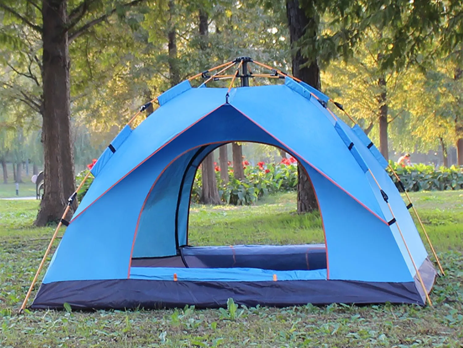 Automatically   Tent MOT-A02