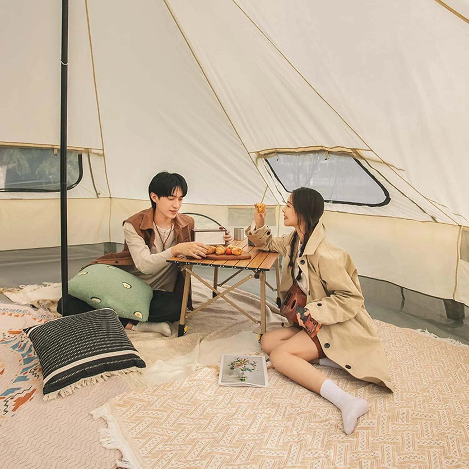 Bell Tent, Luxury Outdoor Camping and Glamping Yurt Tent, 4 Season, Waterproof, Octagonal, 414X414X249CM, 8 Person