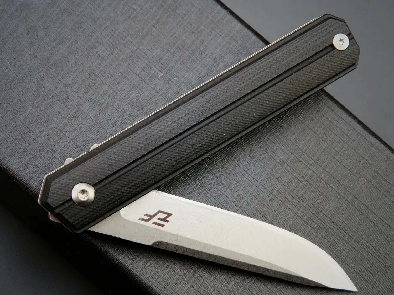 Eafengrow EF64 Folding Knife D2 Steel Blade G10 Handle Multitool Pocket Knife for Camping Hiking EDC Tool