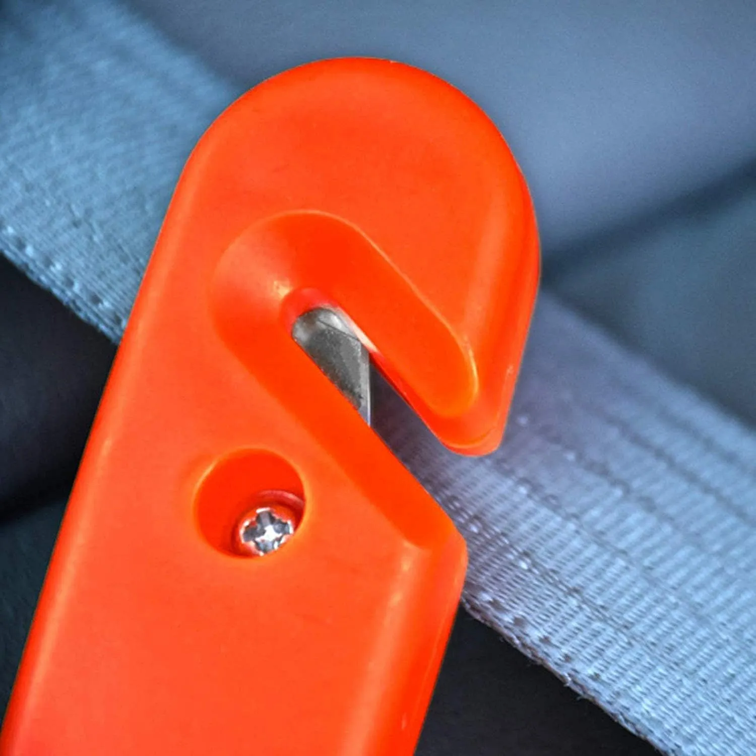 Family Safe 4 Pack Emergency Escape Tool - Seatbelt Cutter Window Breaker