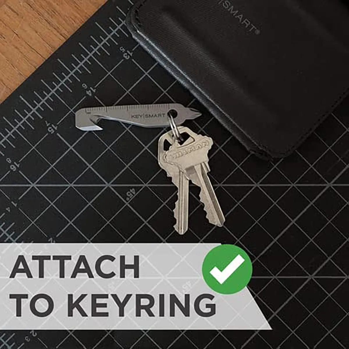 Flat Head Screwdriver, KeySmart MultiTool - 4-in-1 Multi-Purpose Keychain Tool with Box Cutter, Pry Bar