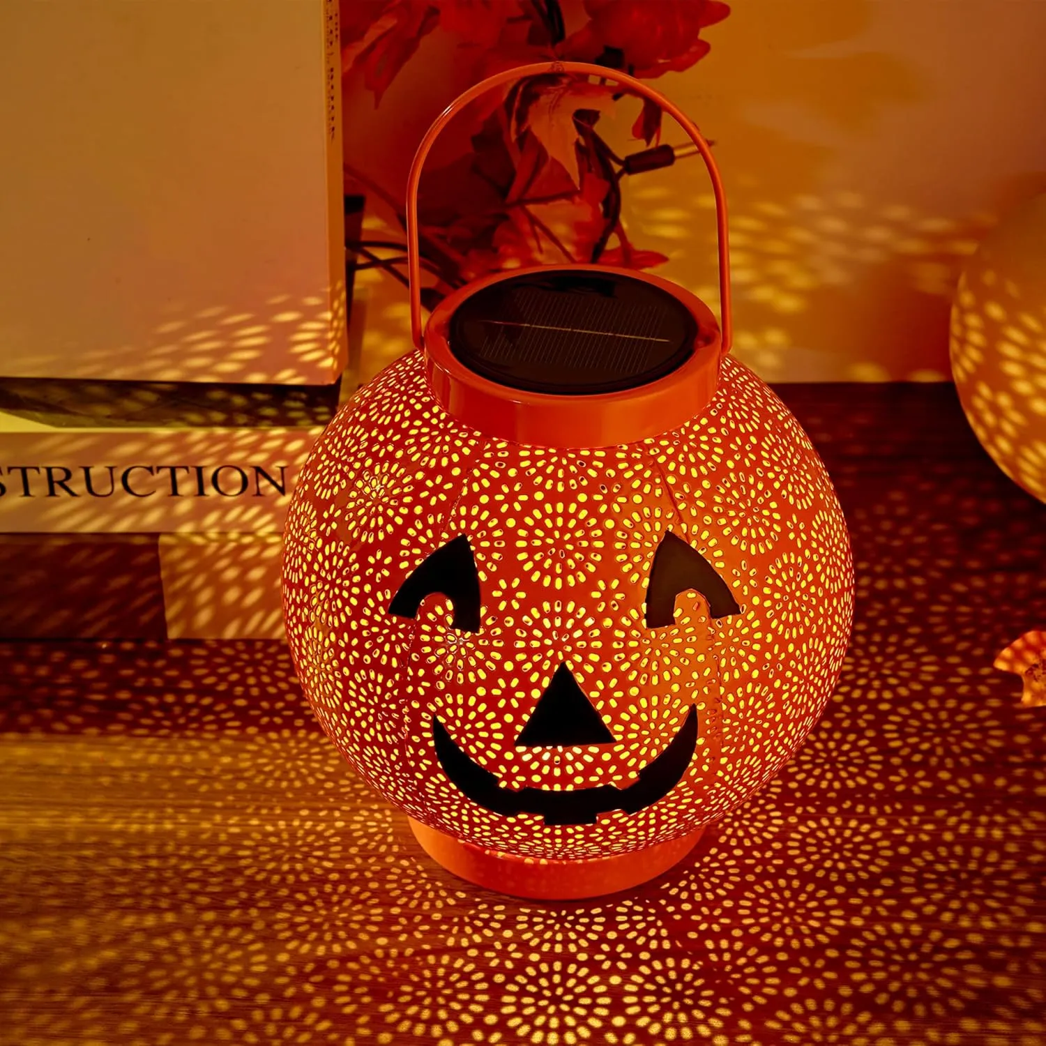 Halloween Decoration Hanging Solar Lantern Outdoor - Solar Powered Pumpkin Led Jack-O Lights, Waterproof Halloween Decor Metal Round Lantern for Yard, Patio, Pathway, Porch, Lawn, Garden, Outside