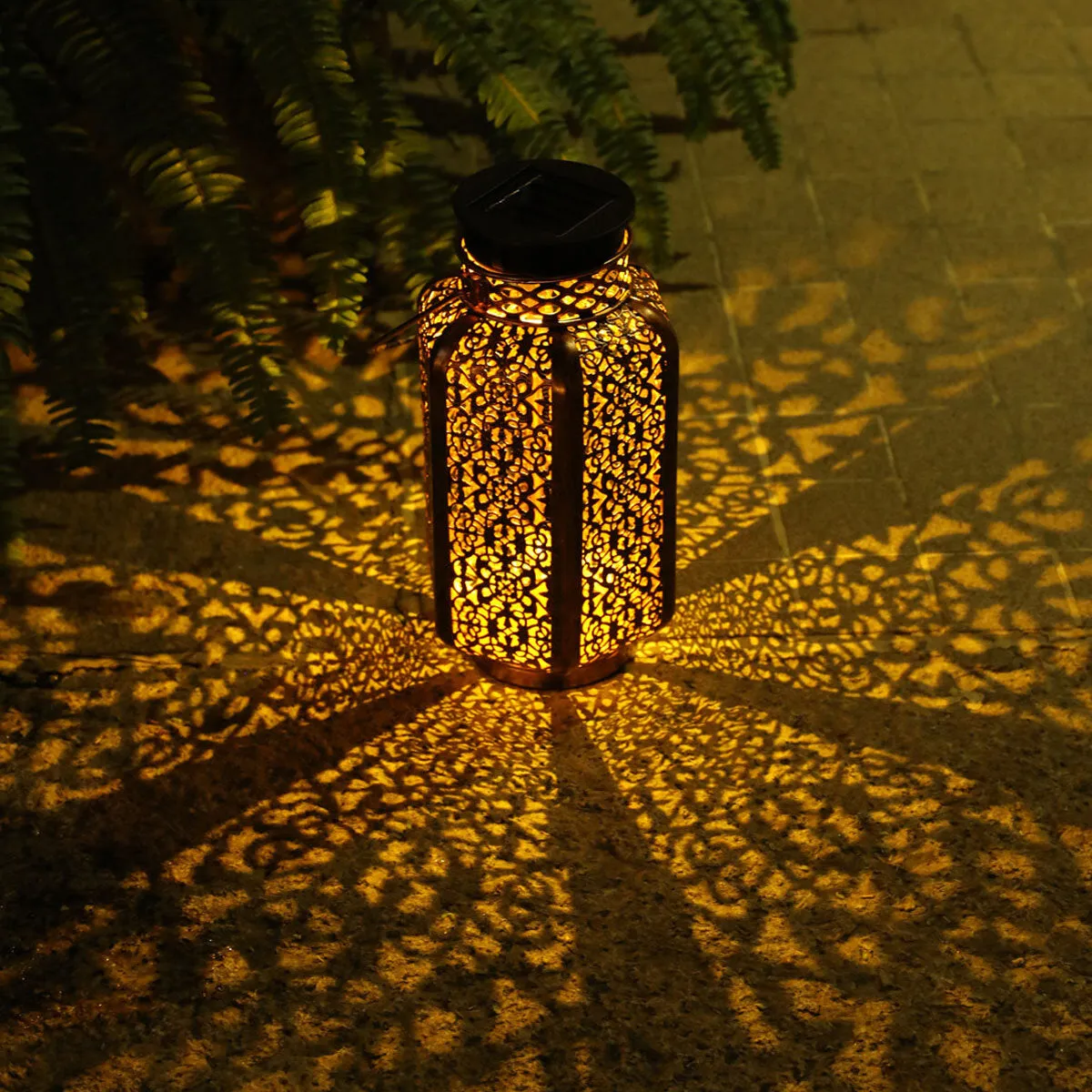 LED Solar Lantern Hanging Light Outdoor Garden Courtyard Retro Hollow Out Projection Lamp