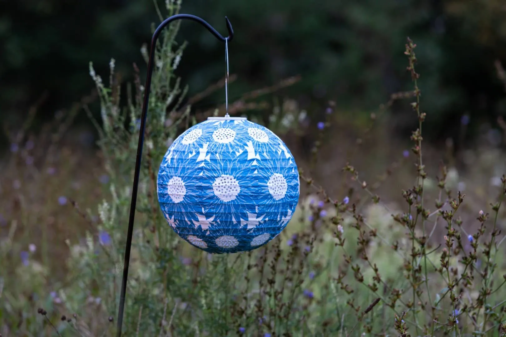 *NEW* Stella Print 12" Globe Solar Lantern - Sapphire Blue