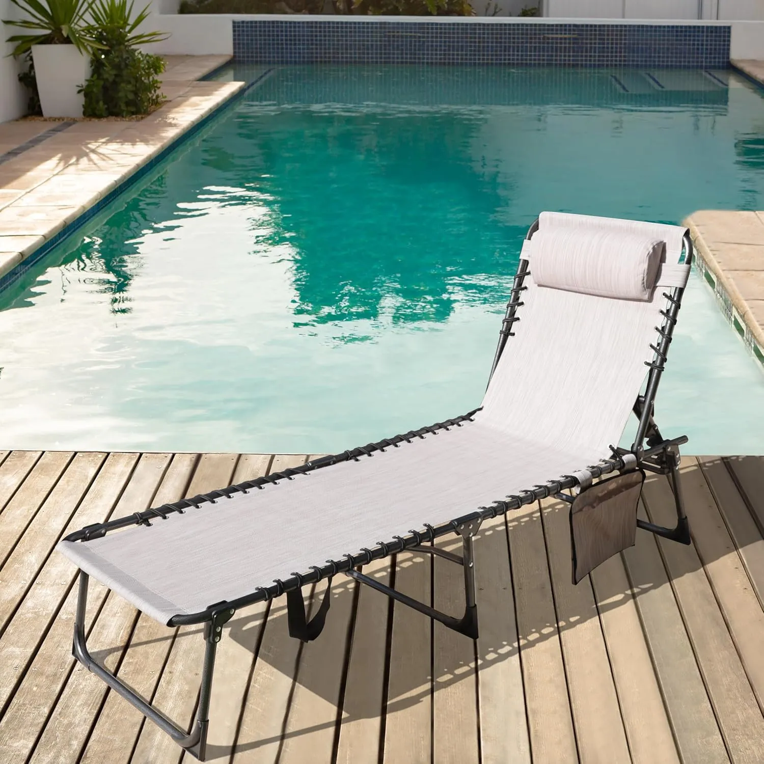 Outdoor Foldable Chaise Lounge Chair with Detachable Pillow & Pocket, Portable Tanning Chair with 4 Position Adjustable Back, Patio, Beach and Pool, Cream White