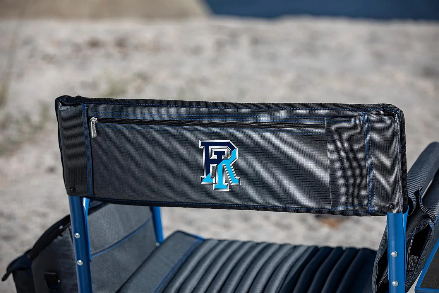 PICNIC TIME NCAA Penn State Nittany Lions Fusion Camping Chair with Side Table and Soft Cooler - Beach Chair for Adults - Lawn Chair