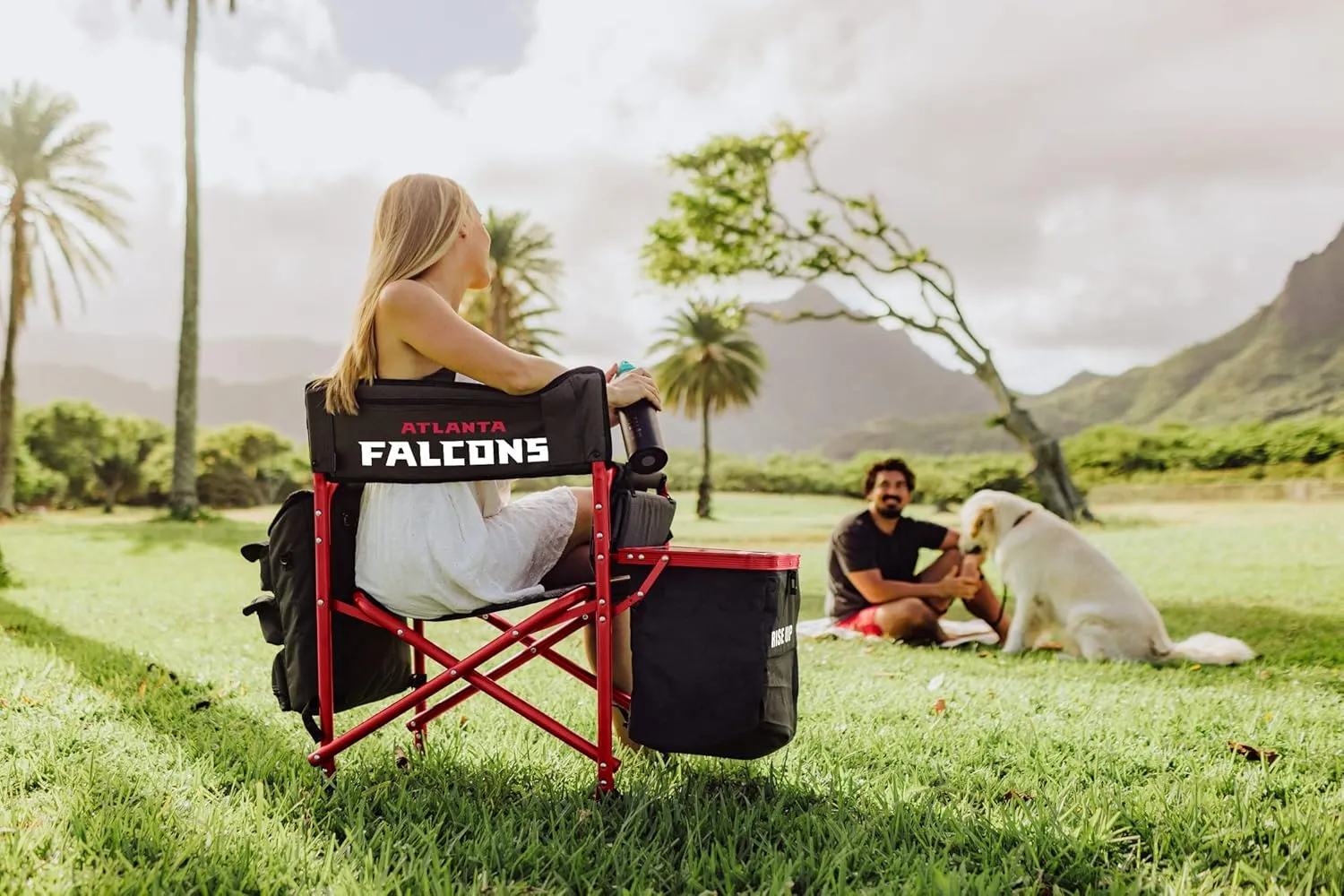 PICNIC TIME NFL Unisex-Adult NFL Fusion Camping Chair with Side Table and Soft Cooler, Beach Chair for Adults, Lawn Chair
