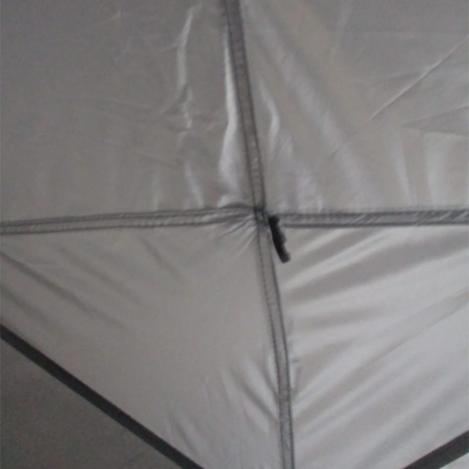 Rootz Camping Tent with Veranda - Pop-up Tent - Family Tent - Waterproof & Ventilated - 210cm x 210cm x 150cm