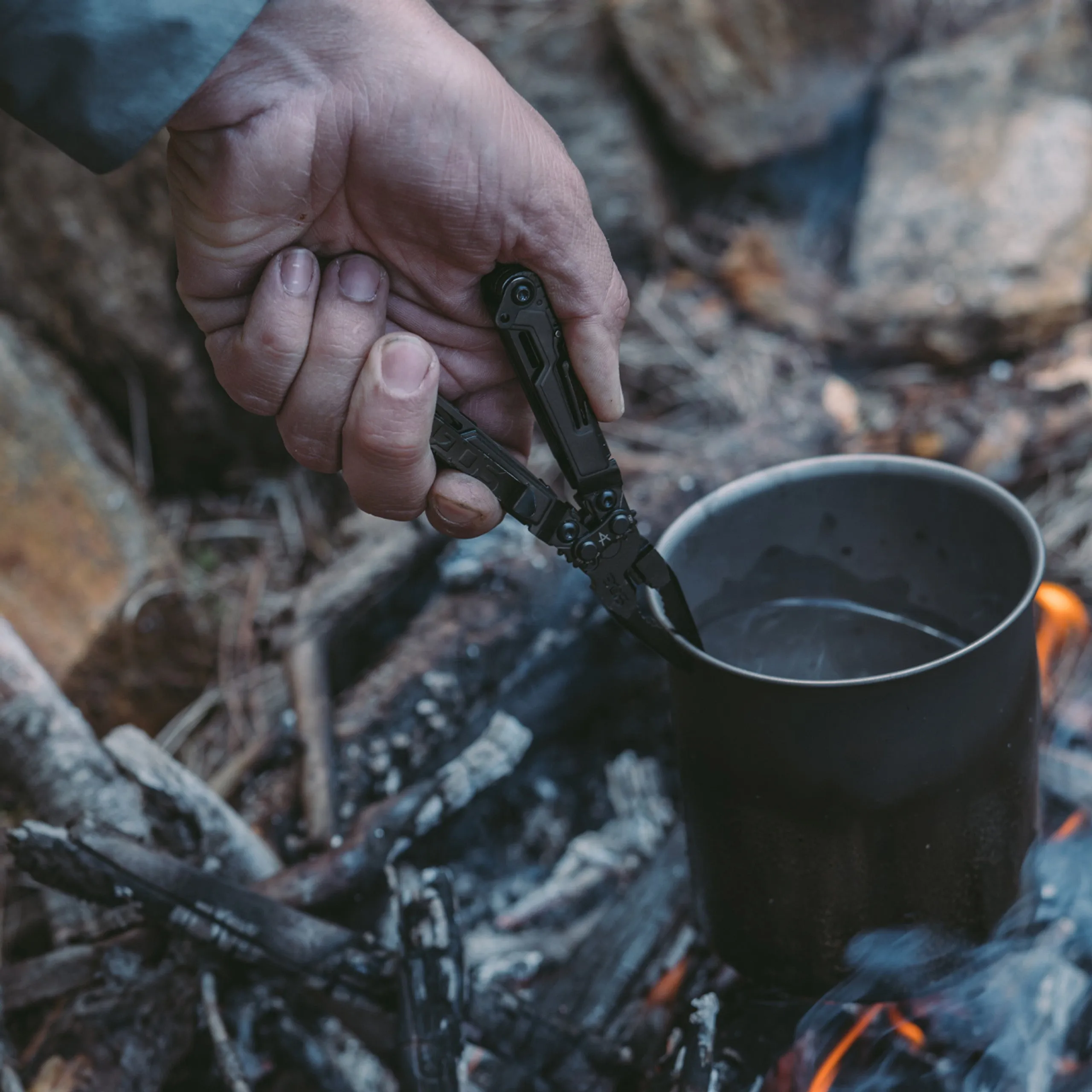 SOG POWERPINT Multitool – Black
