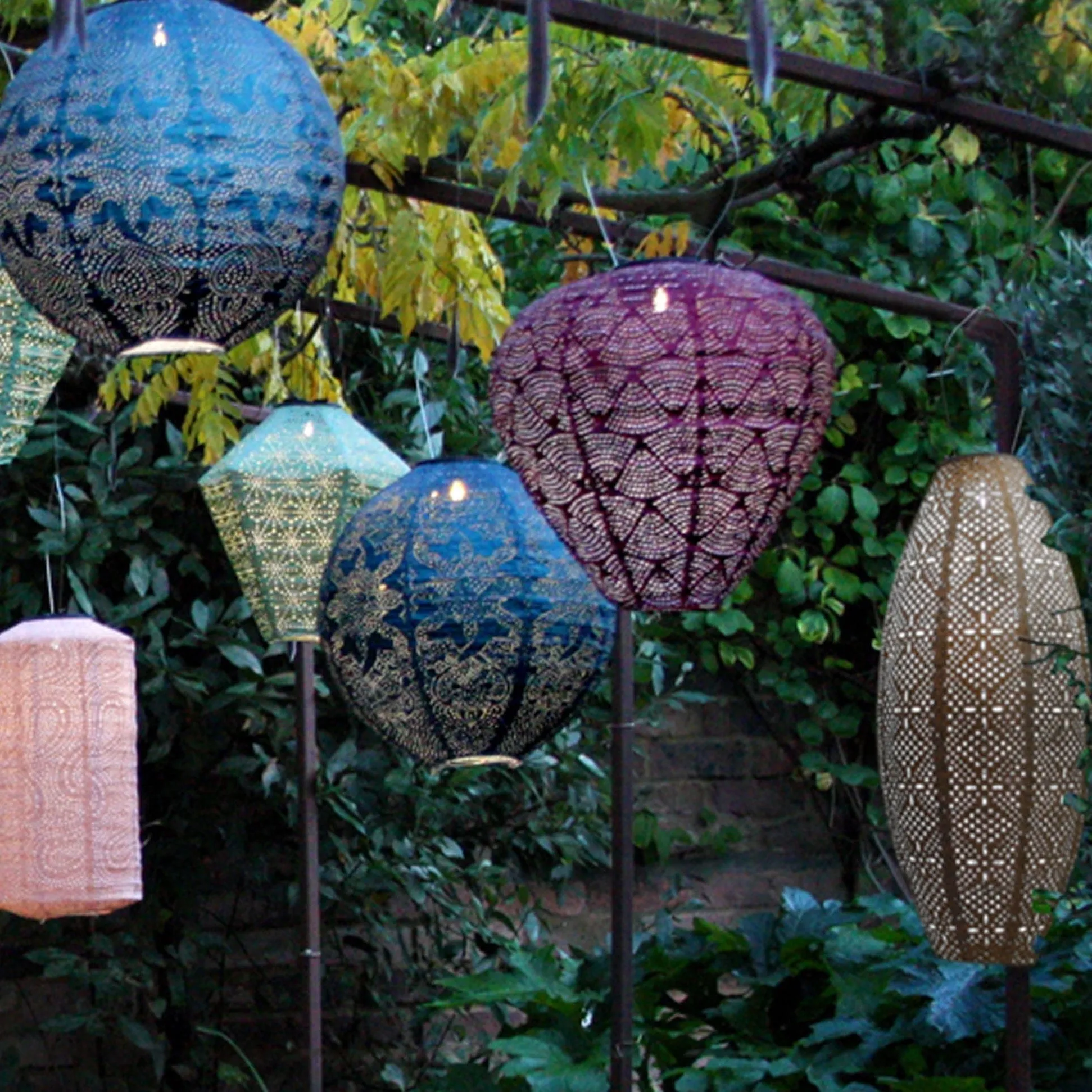 Solar Lantern - Green Diamond