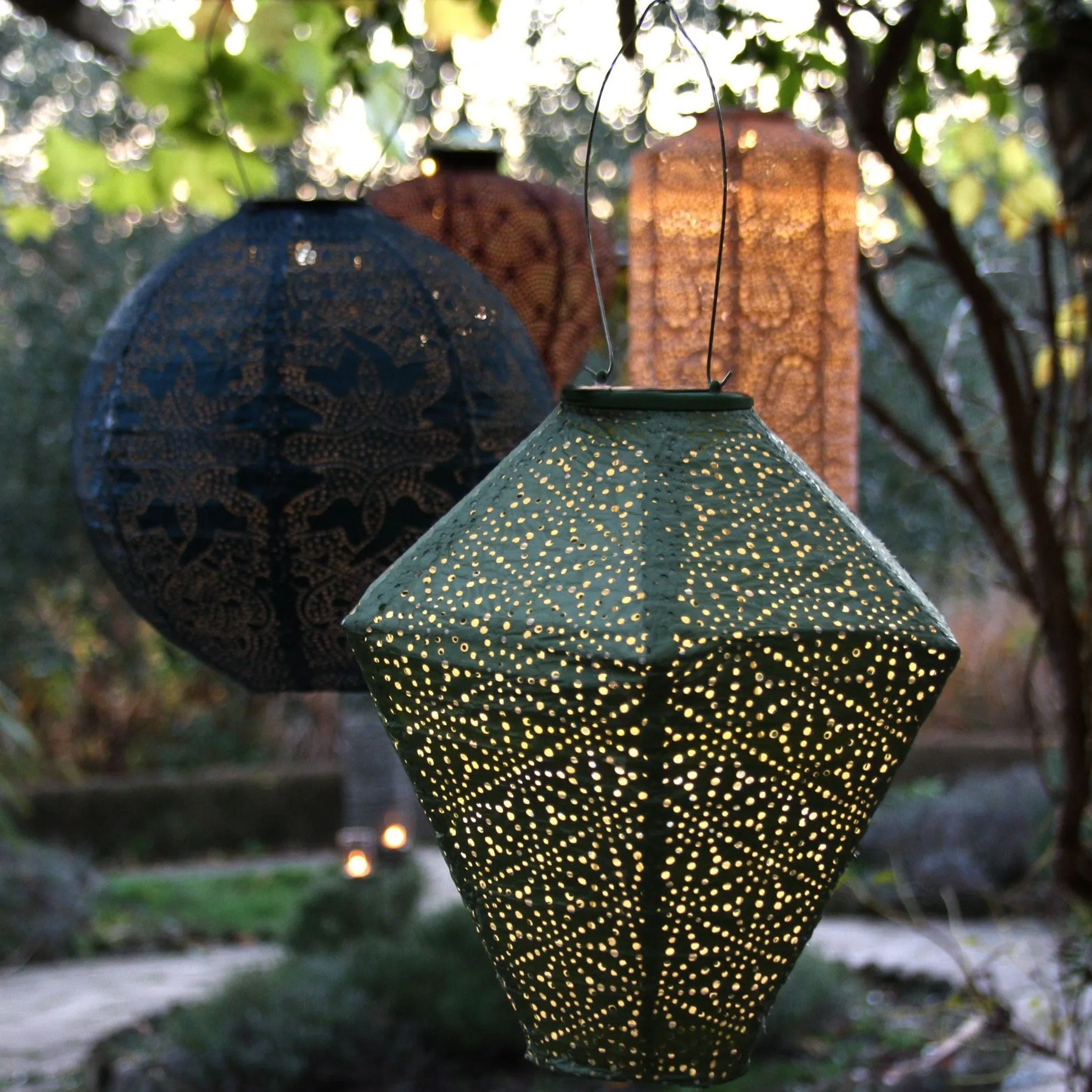 Solar Lantern - Green Diamond