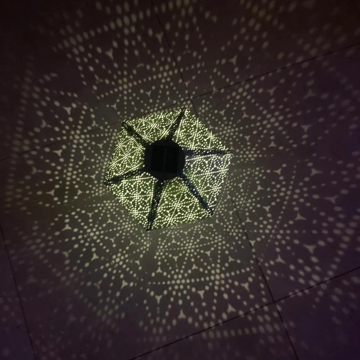 Solar Lantern - Green Diamond