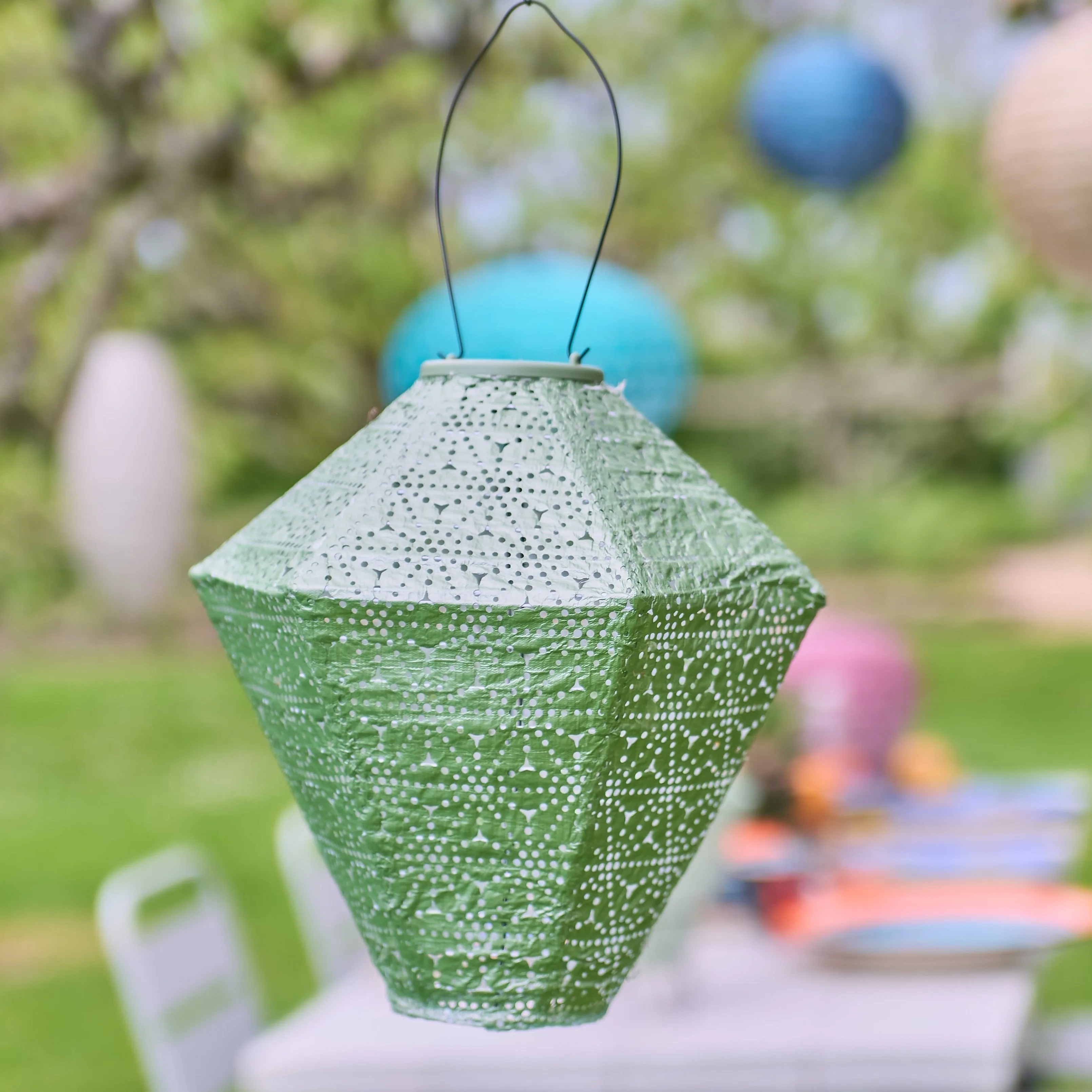 Solar Lantern - Green Diamond