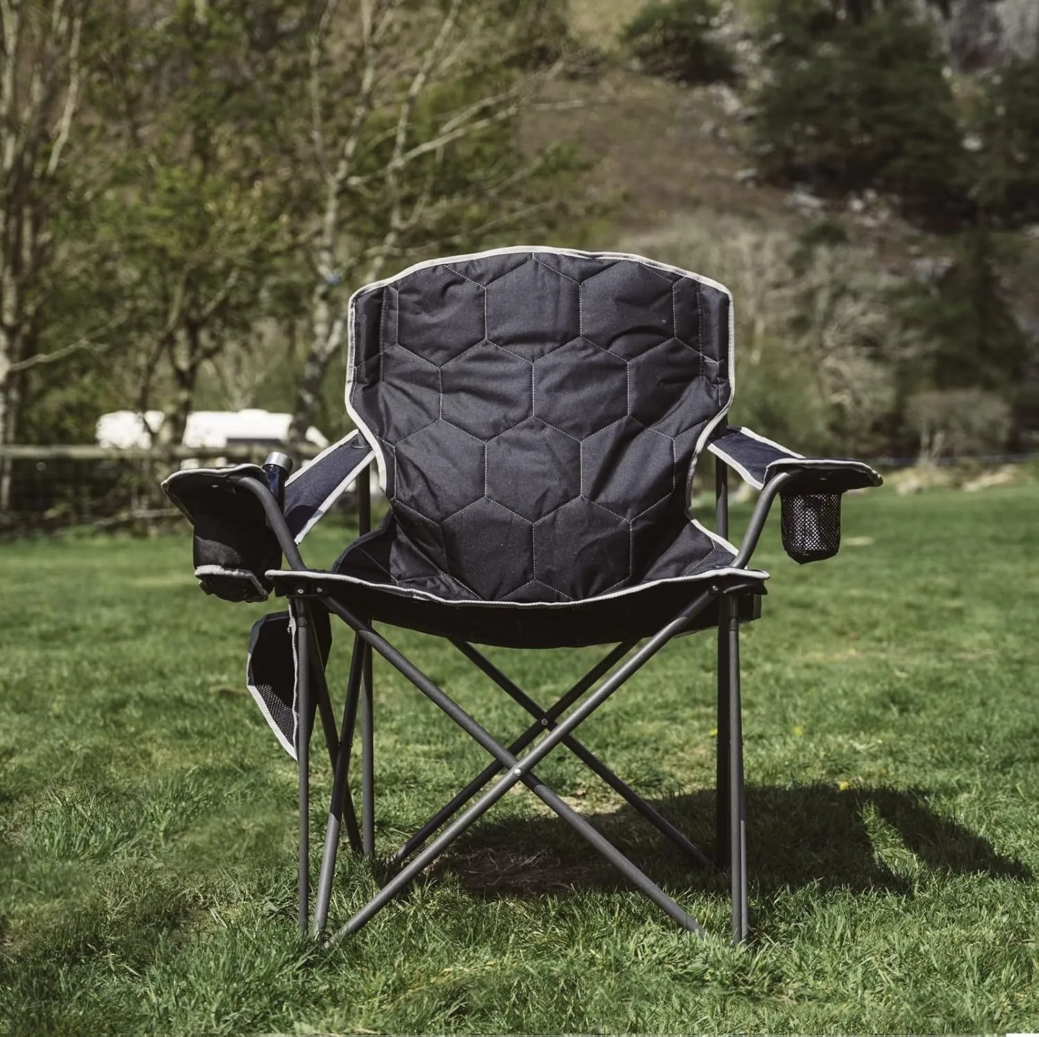 SUNNYFEEL XXL Oversized Camping Chair, 500 LBS Heavy Duty Lawn Chairs, Portable Folding Sports Chairs with Armrest, Cup Holder, Pocket ＆Bag for Outdoor/Travel/Picnic